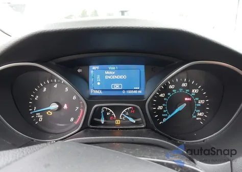 2014 Ford Focus Se z USA, uszkodzony, nr VIN 1FADP3F2XEL391872